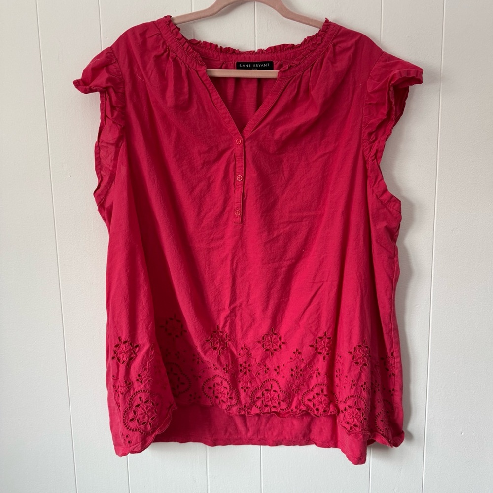 LANE BRYANT Eyelet Bottom Cap Sleeve Blouse